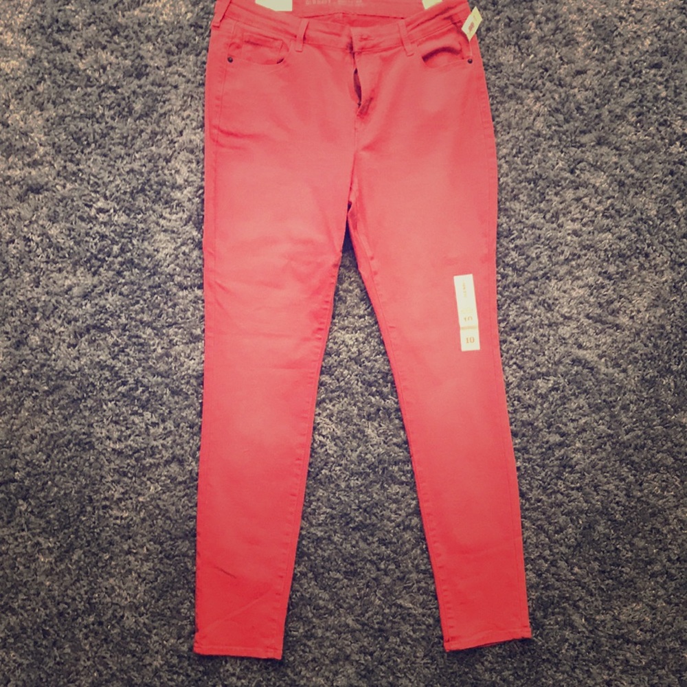 Salmon jeans